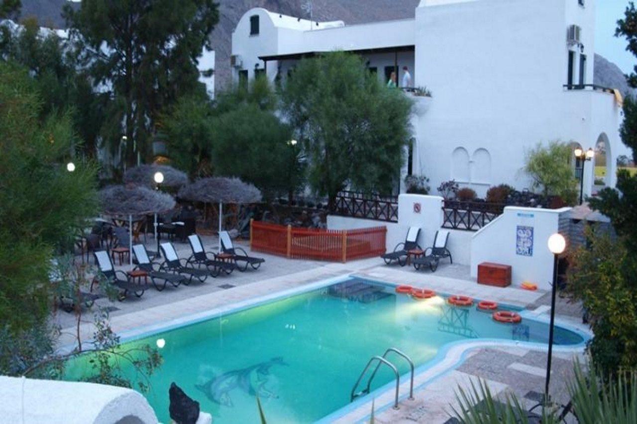 Drossos Hotel Perissa  Facilități foto